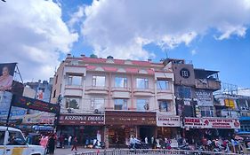 Hotel Krishna Katra 3*